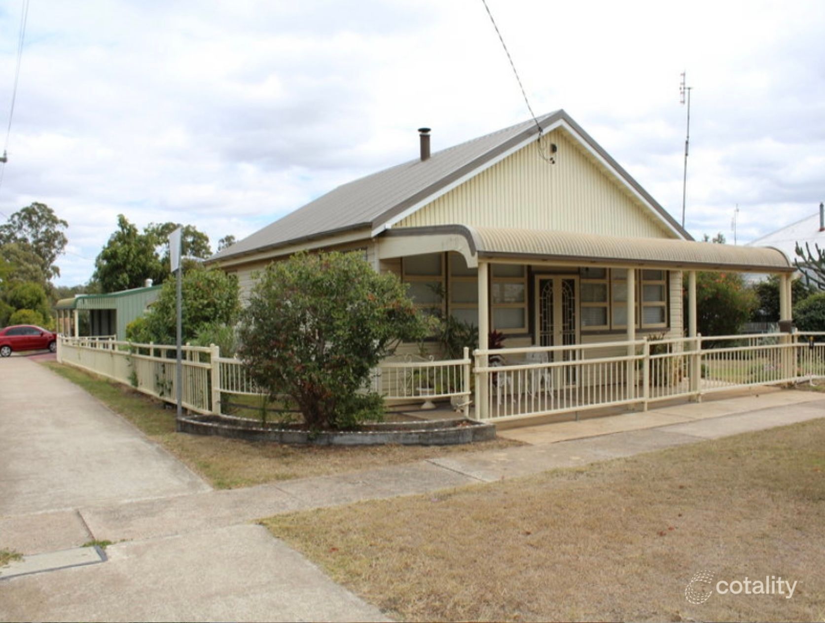 69 Bramston St, Wondai, QLD 4606