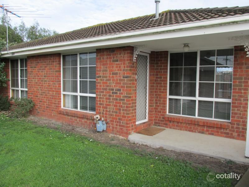 2/42-44 Burdoo Dr, Grovedale, VIC 3216