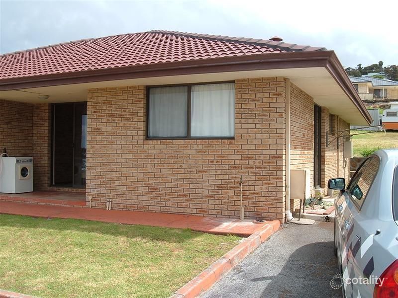 2/14 Verdi St, Mount Melville, WA 6330