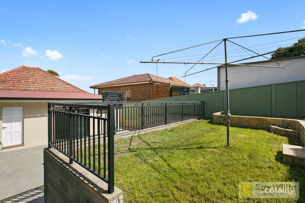 3 Tincombe St, Canterbury, NSW 2193