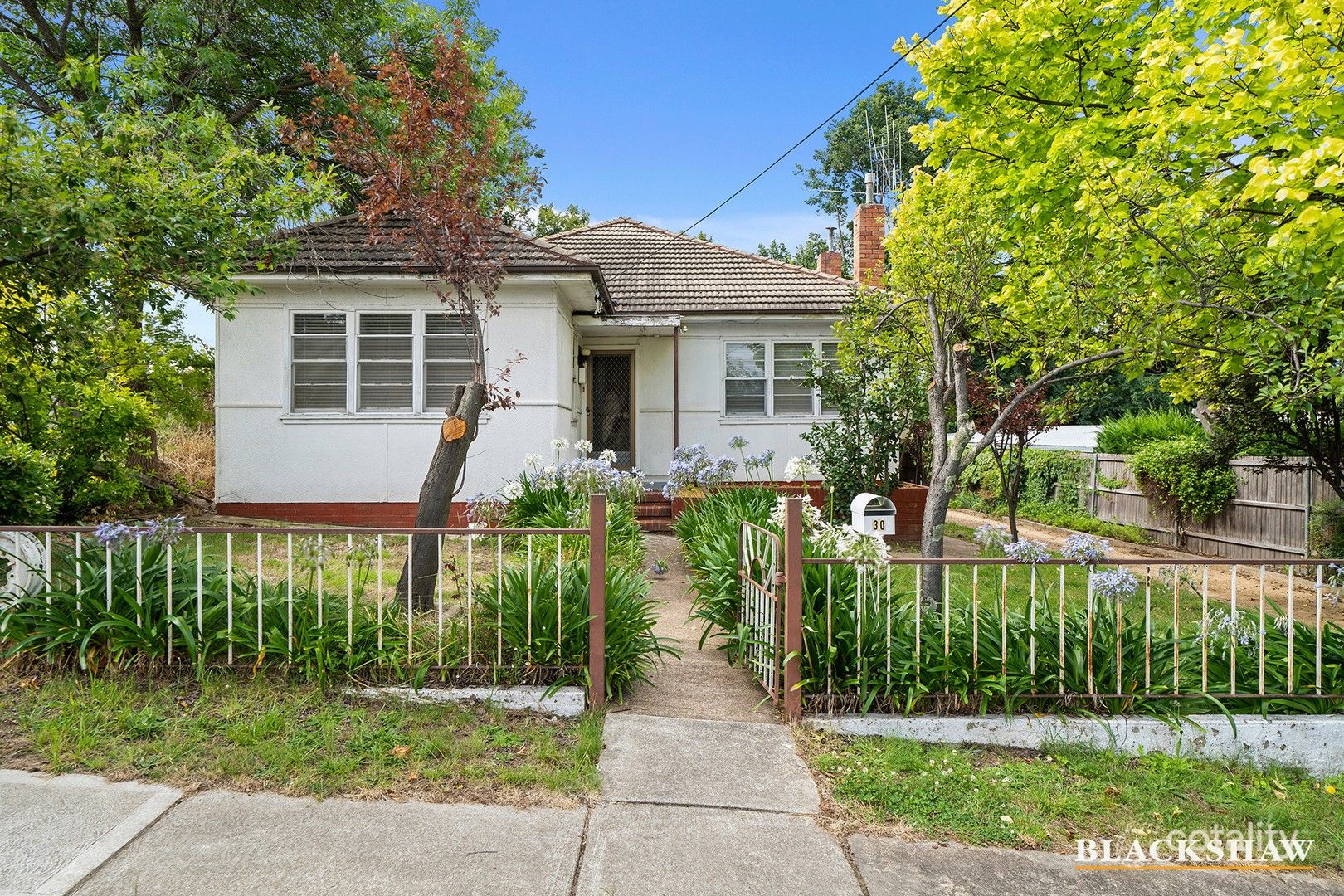 30 Hirst Ave, Queanbeyan, NSW 2620