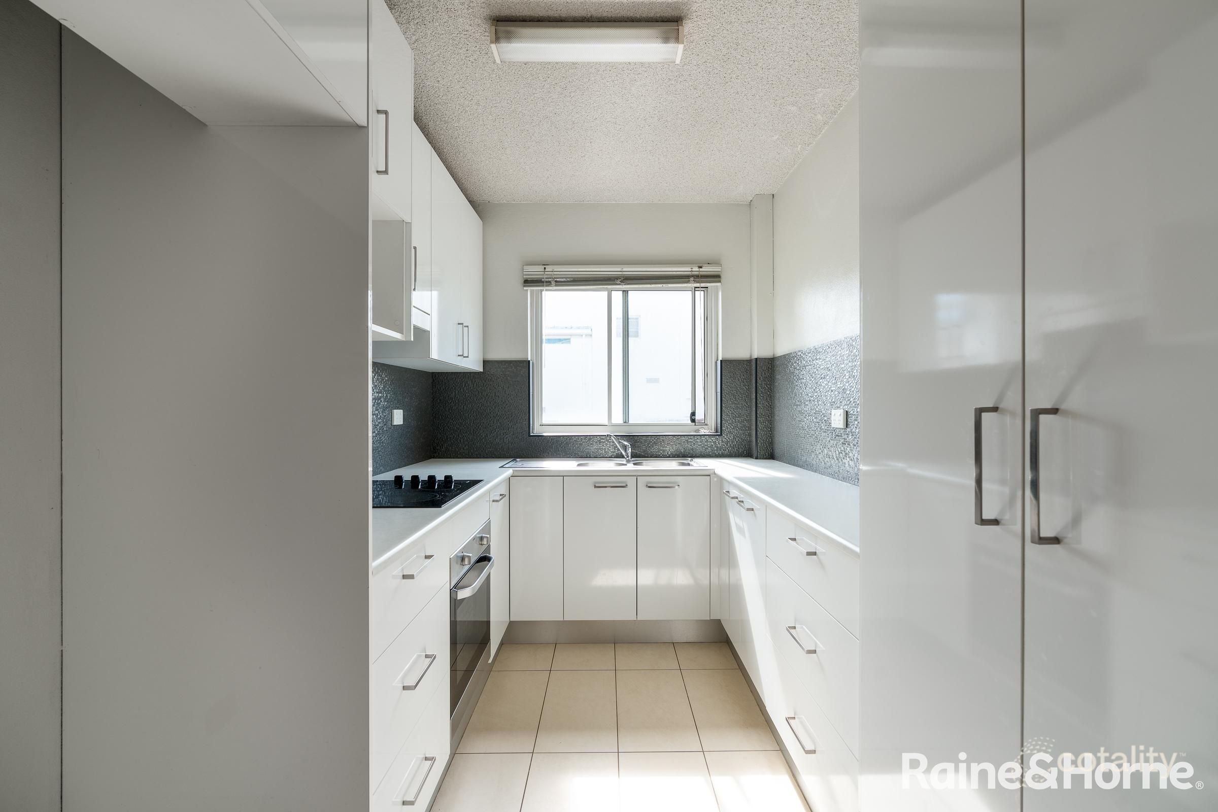 1/70-72 Frederick St, Merewether, NSW 2291