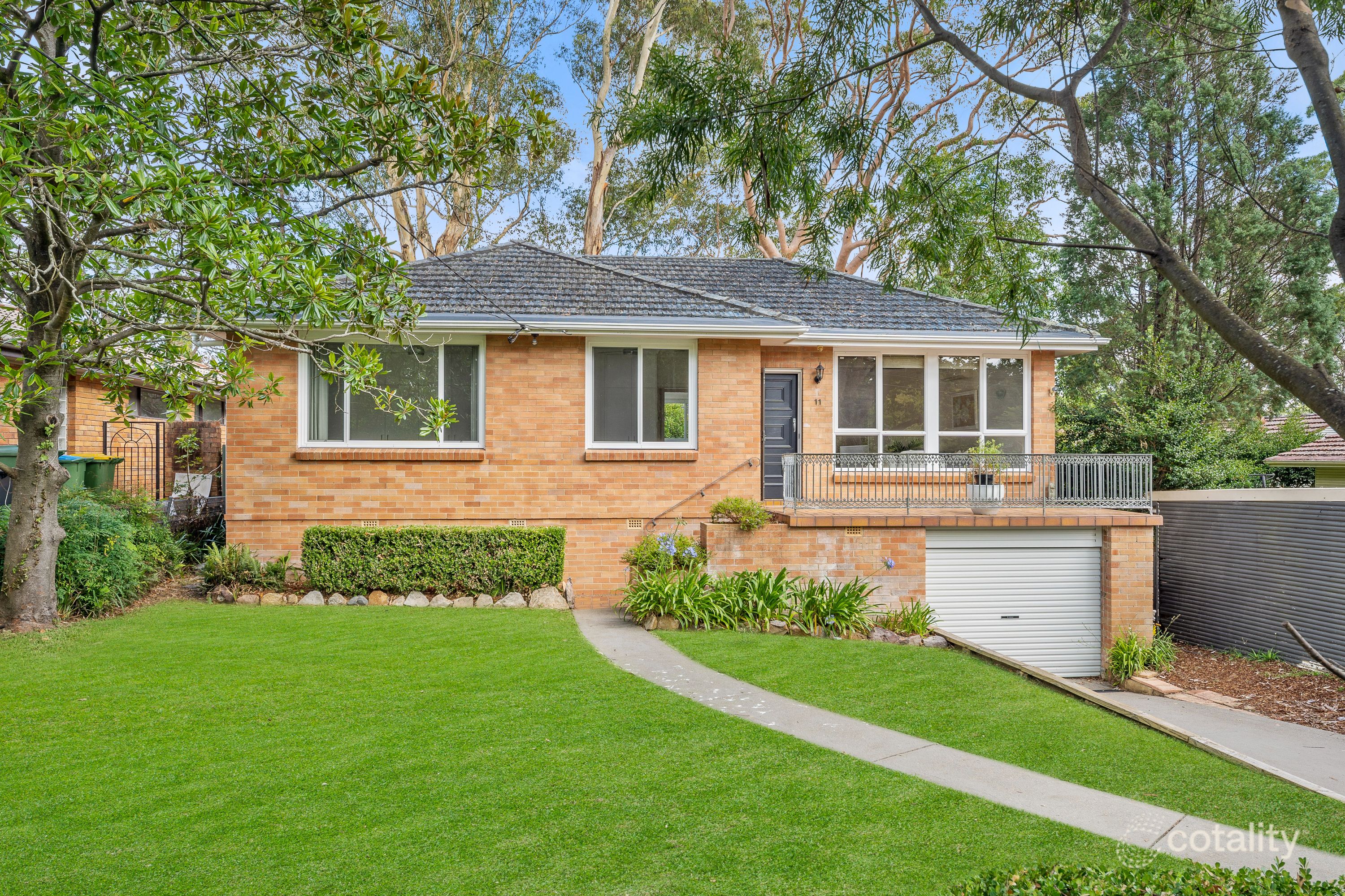 11 Wallalong Cres, West Pymble, NSW 2073