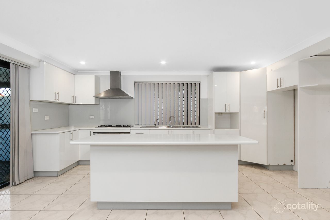 14 Hillview St, Roselands, NSW 2196
