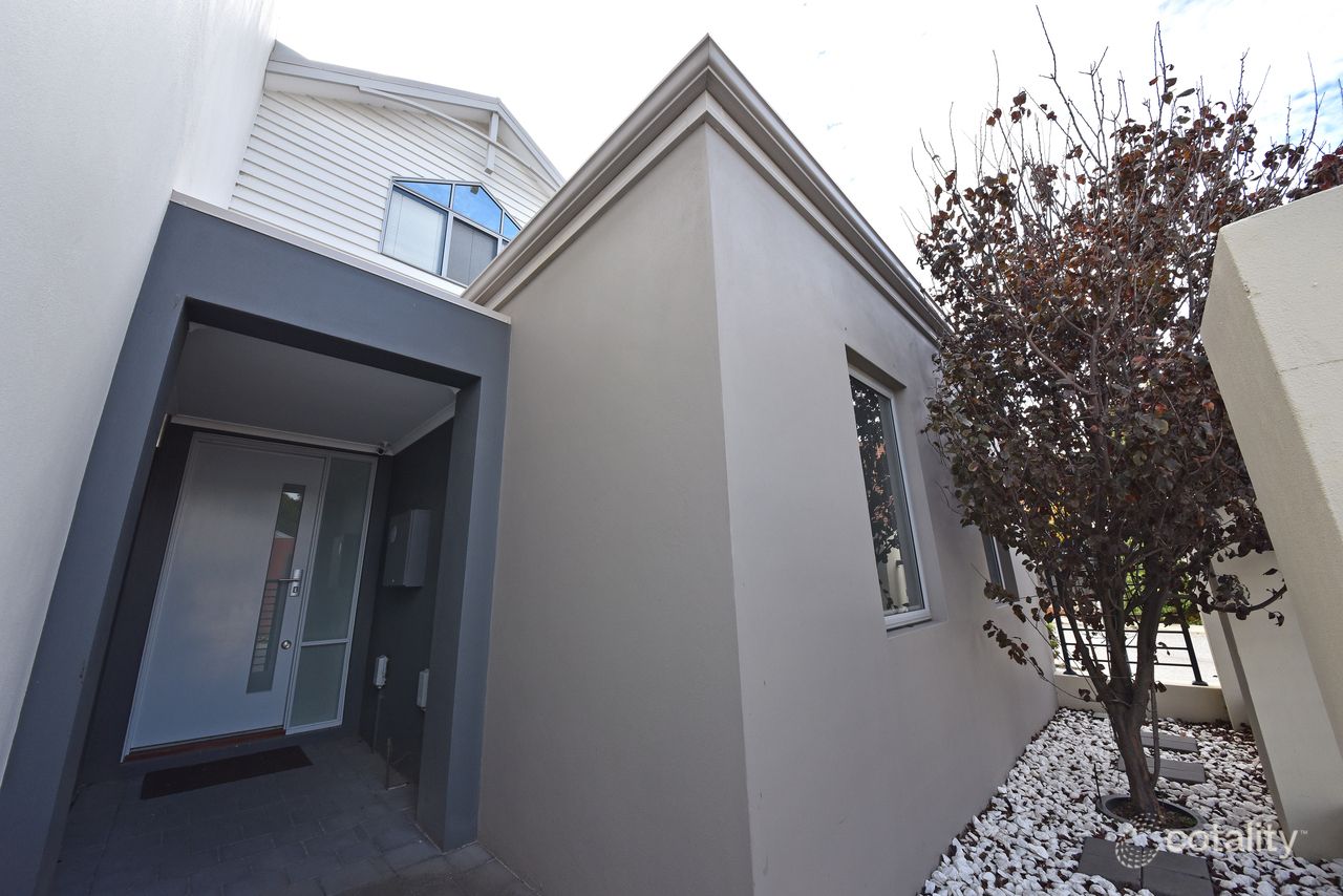 21 Redfern Bend, Clarkson, WA 6030