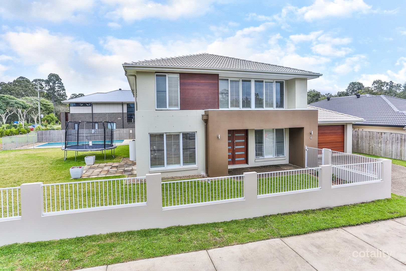 4 Rosella St, Fig Tree Pocket, QLD 4069