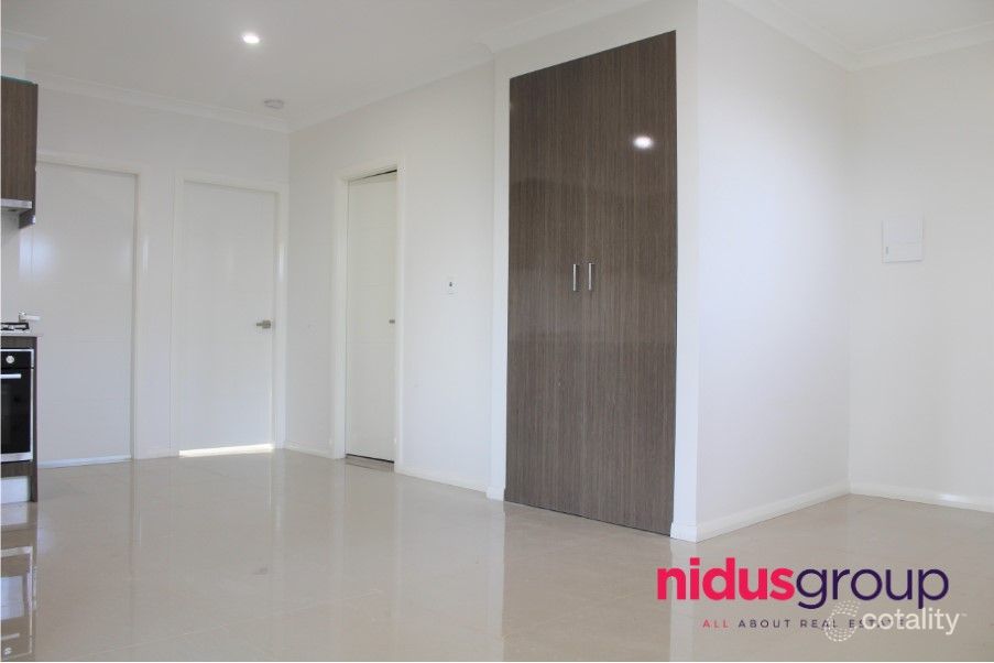 4 Le Marche Pl, Plumpton, NSW 2761