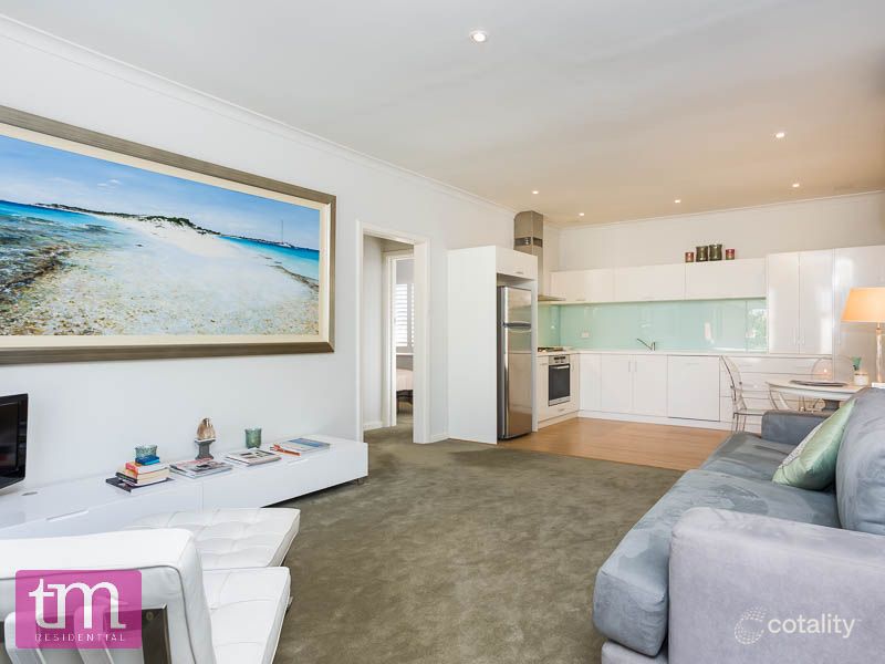8/39 Broome St, Cottesloe, WA 6011