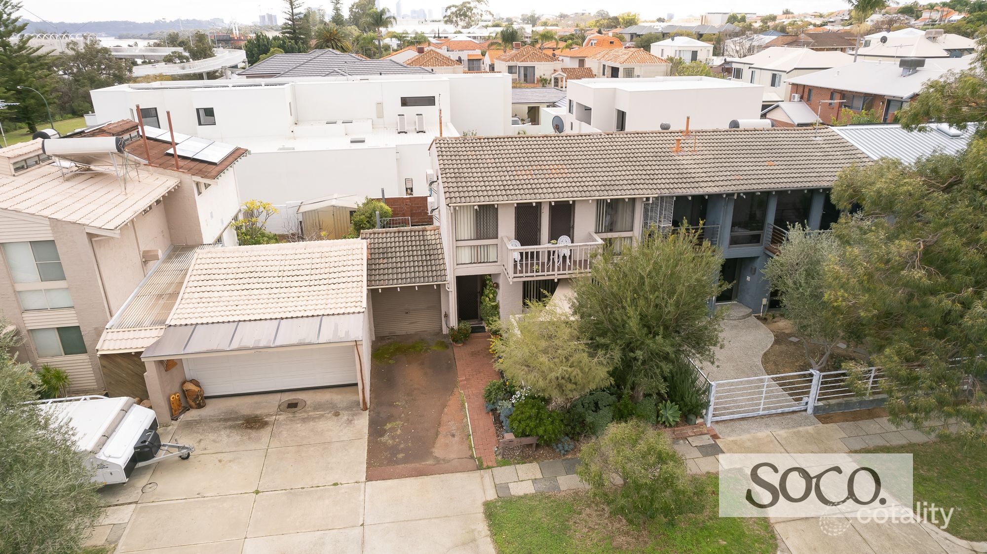 2a Alston Ave, Como, WA 6152