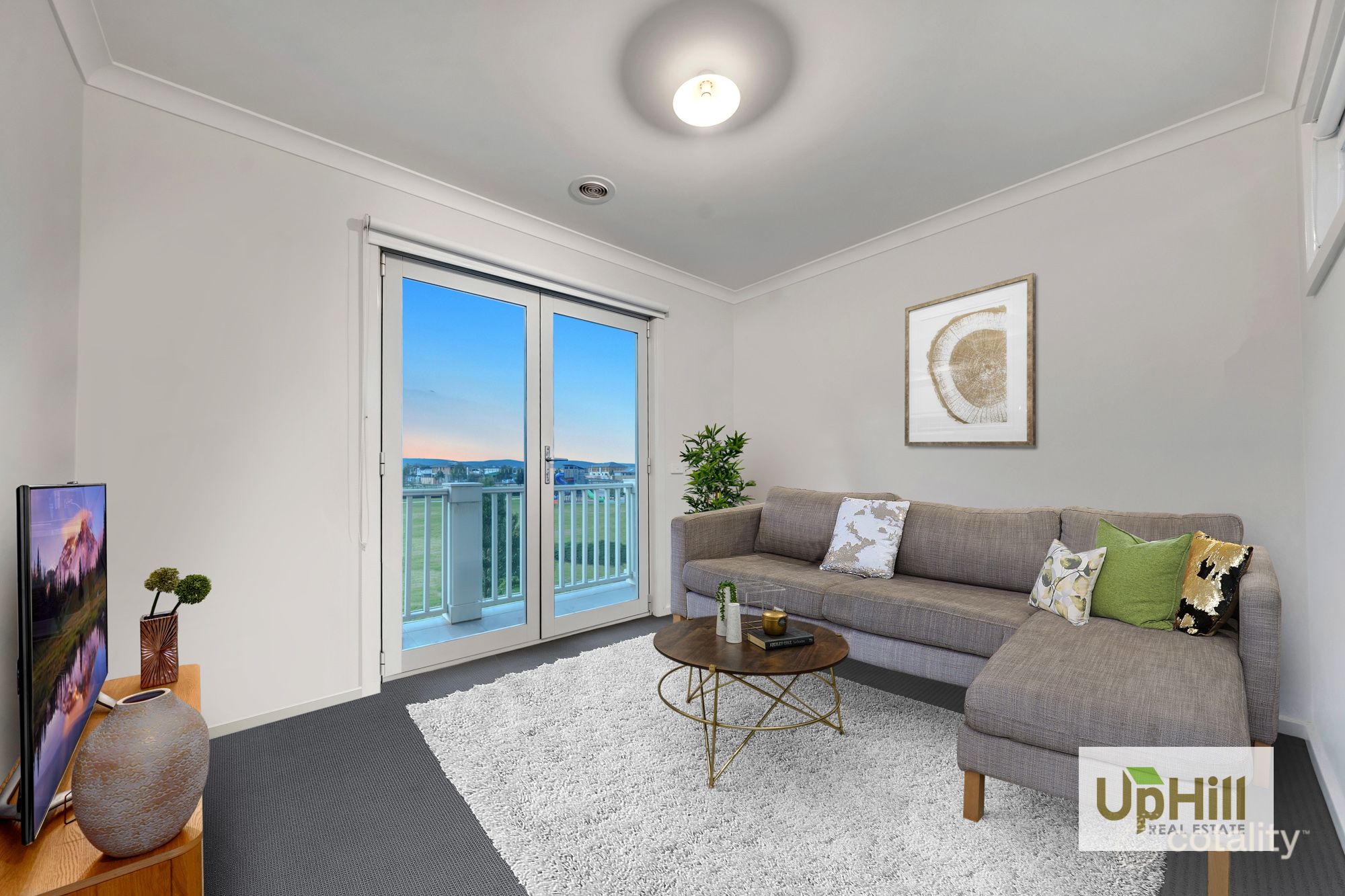 8 Corbin Walk, Officer South, VIC 3809