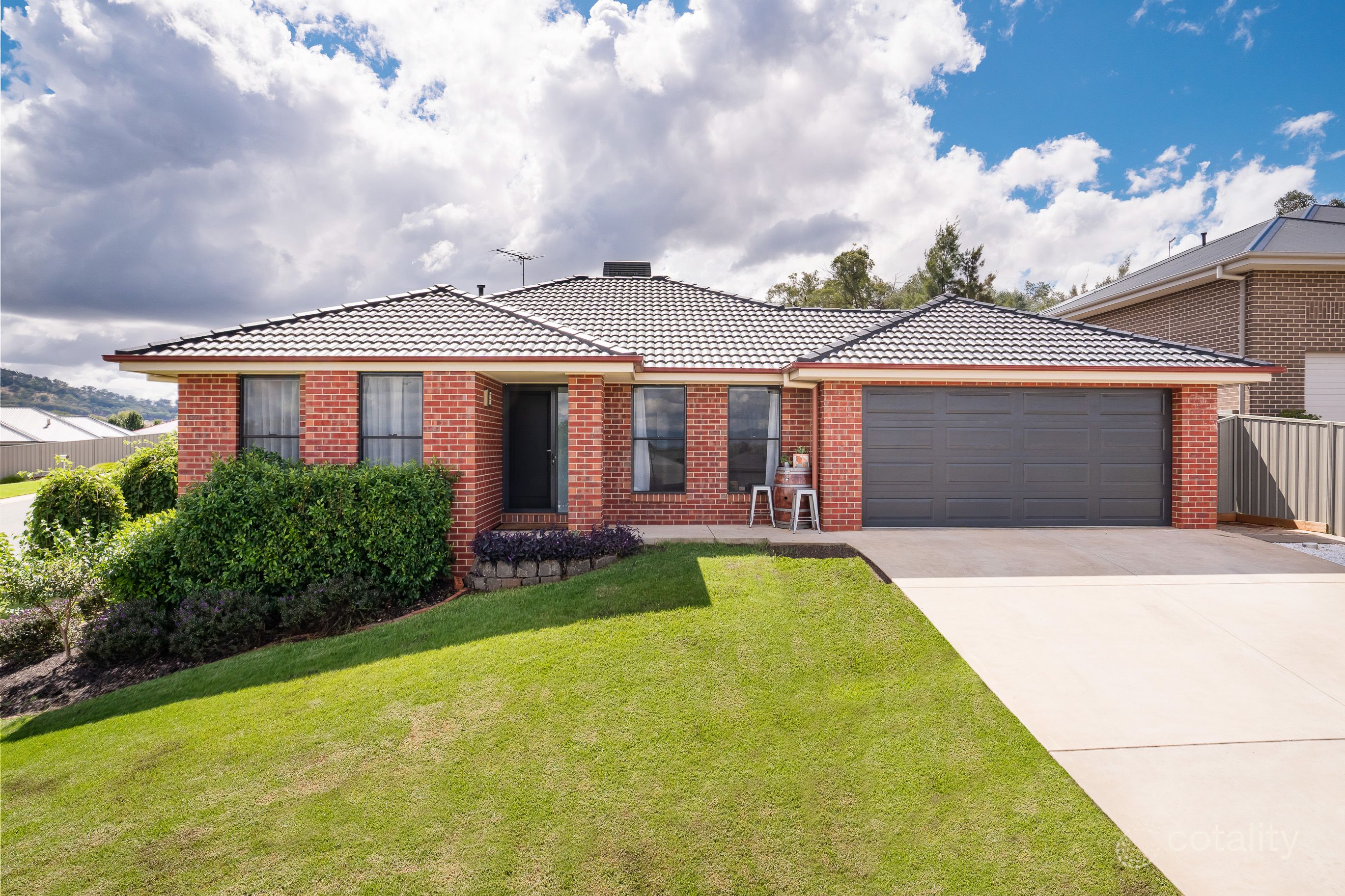17 Egret Way, Thurgoona, NSW 2640