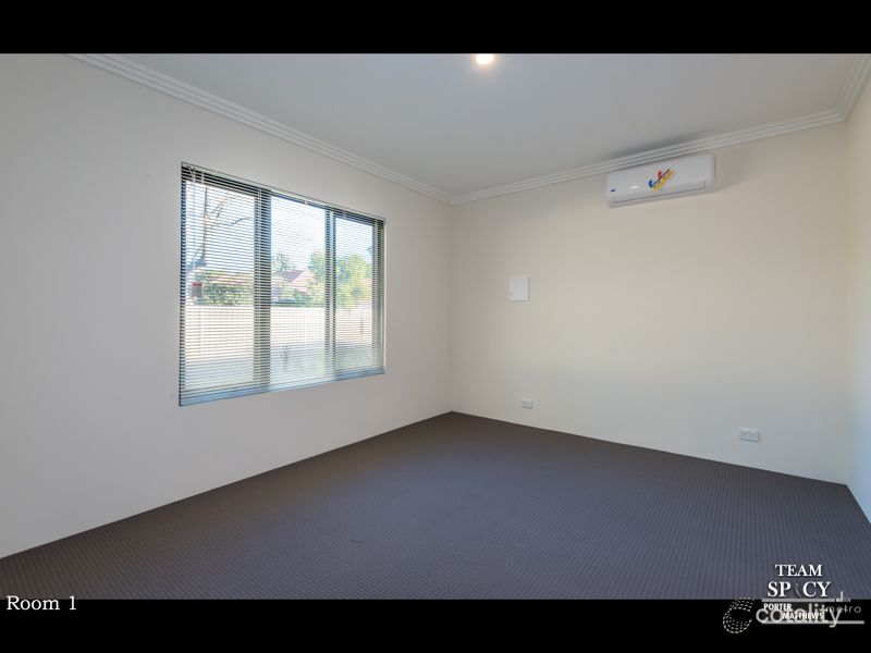 54 Pearl Rd, Cloverdale, WA 6105