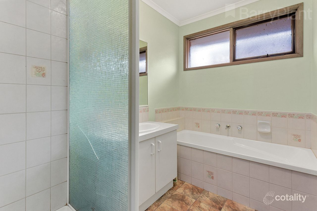 3 Tallara Sq, Berwick, VIC 3806