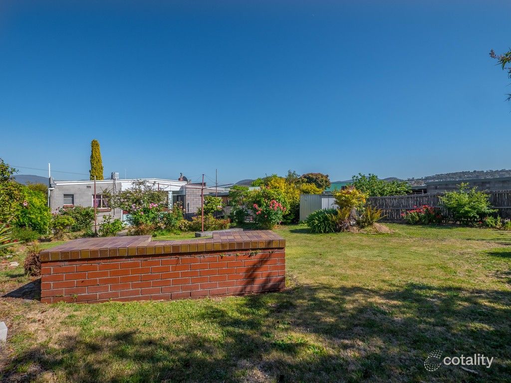 16 Topham St, Rose Bay, TAS 7015
