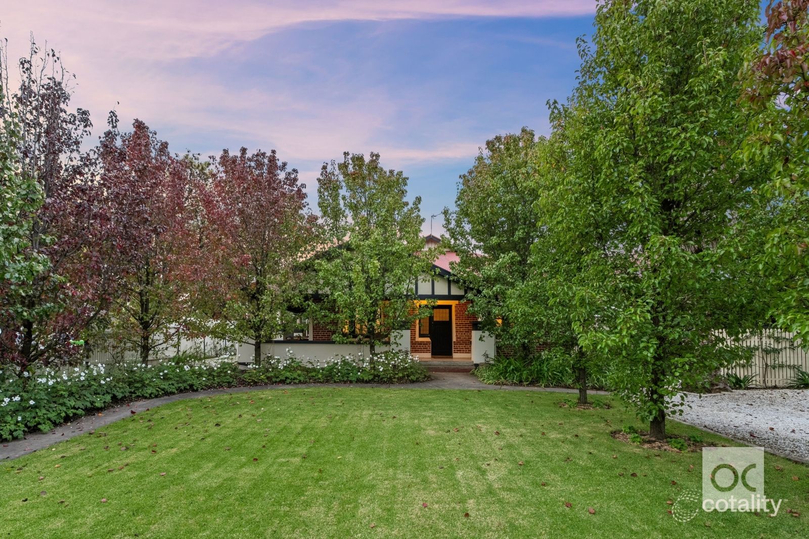 1 Lechfield Cres, Trinity Gardens, SA 5068