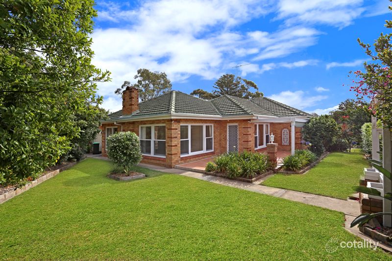 39 Bunyala St, Carss Park, NSW 2221