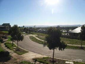 23 Kanooka Ave, South Morang, VIC 3752