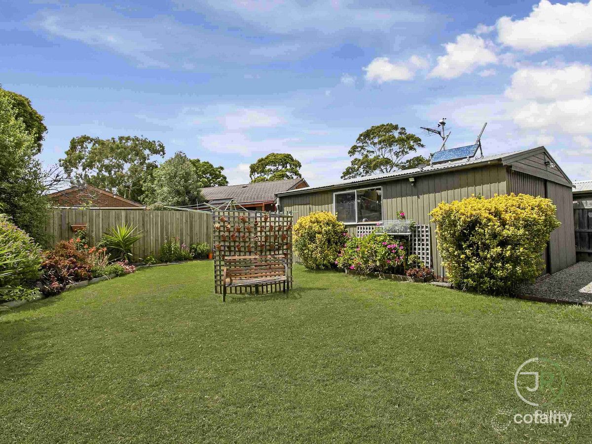 10 Damian Ct, Cranbourne, VIC 3977