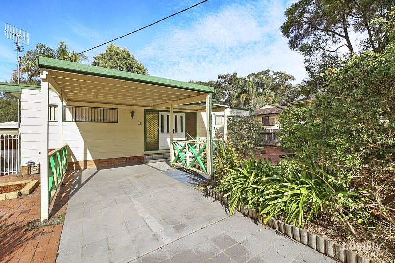 28 Lucas Cres, Berkeley Vale, NSW 2261