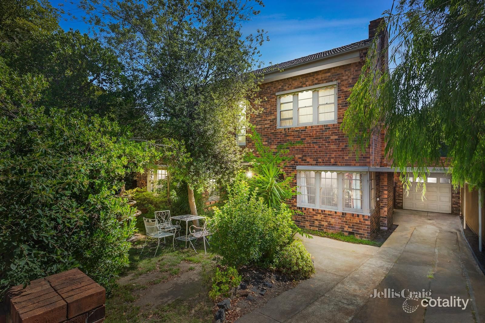21 Lockhart St, Camberwell, VIC 3124