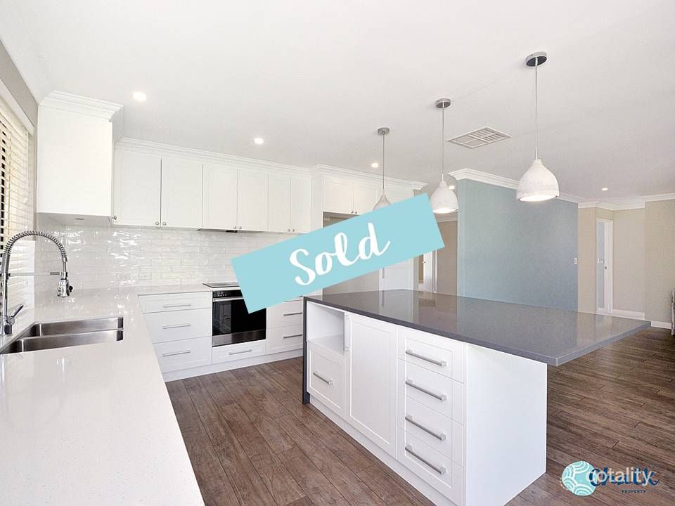 10 Okehampton Rd, Warnbro, WA 6169