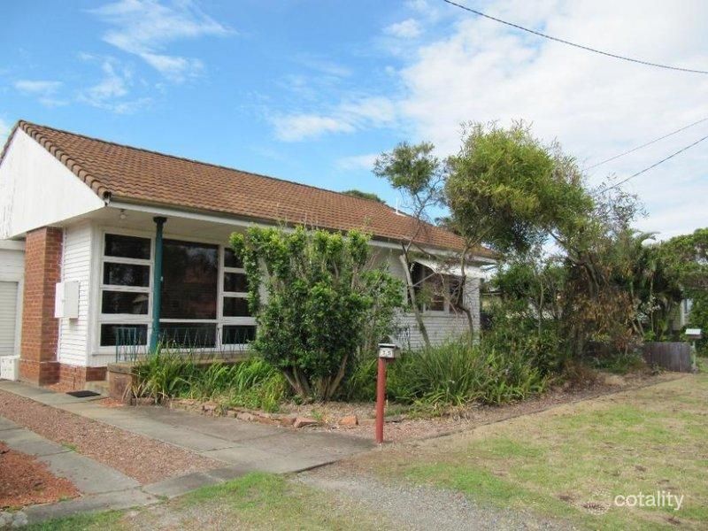35 Maneela St, Blacksmiths, NSW 2281