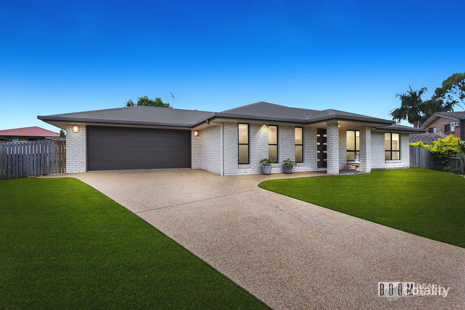 11 Brosnan Cres, Parkhurst, QLD 4702