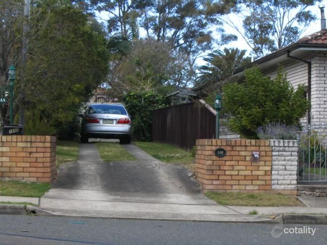 186 Connells Point Rd, Connells Point, NSW 2221