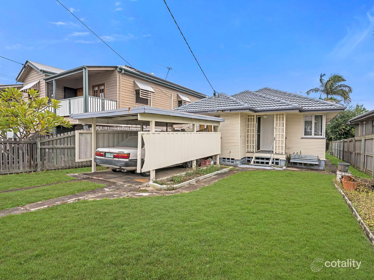116 Shrapnel Rd, Cannon Hill, QLD 4170