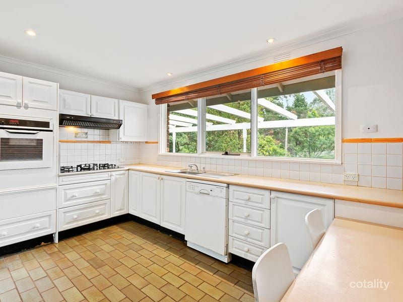 262 Canadian Bay Rd, Mount Eliza, VIC 3930