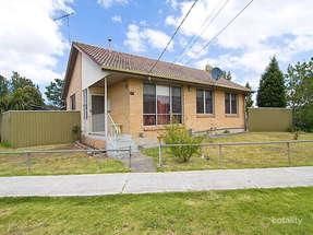 43 Mildura Cres, Dallas, VIC 3047