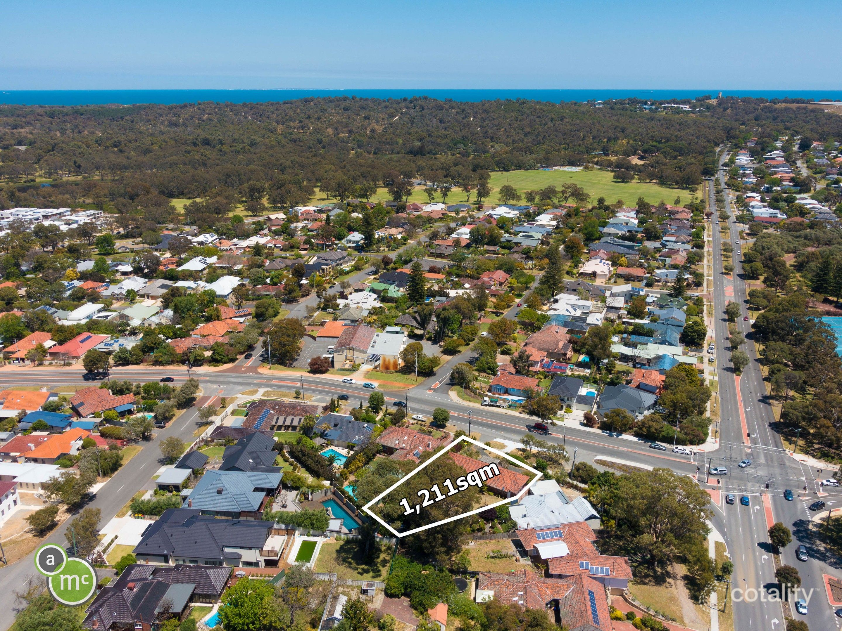 130 Brookdale St, Floreat, WA 6014