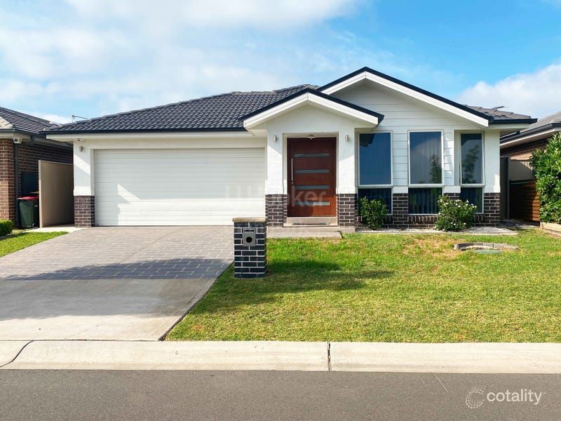 17 Millman Rd, Spring Farm, NSW 2570