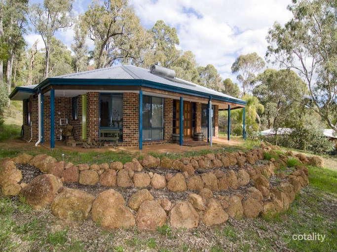 19 Sadlier Ct, Stoneville, WA 6081