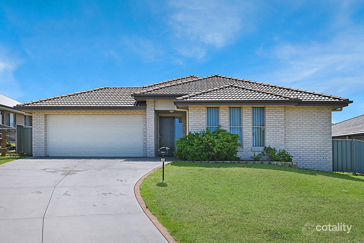 30 Vantage Cct, Cameron Park, NSW 2285