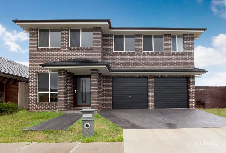 9 Caesia Way, Mount Annan, NSW 2567