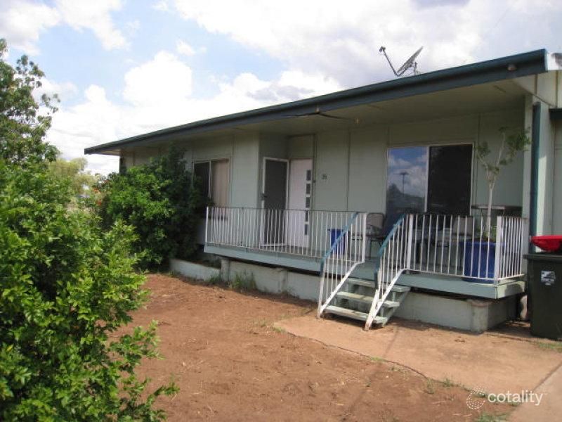 25 Milne Bay Rd, Soldiers Hill, QLD 4825