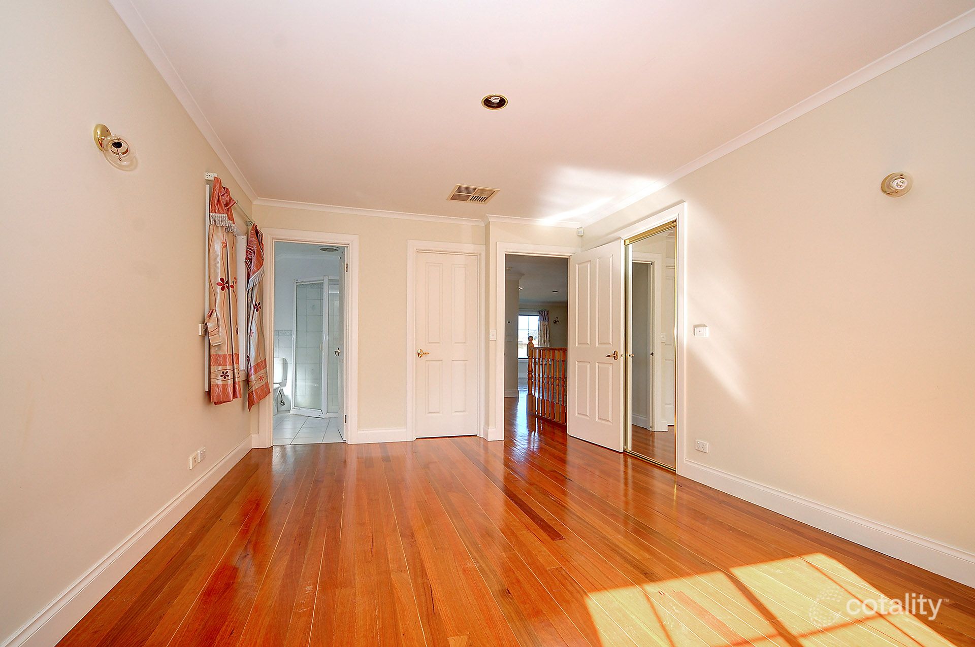 8 Cole Cl, Burwood East, VIC 3151