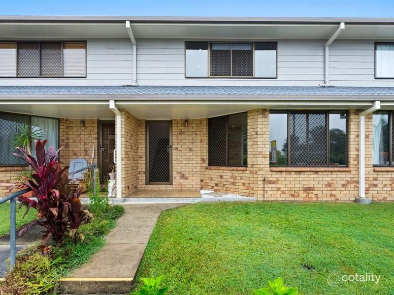 2/1 Armstrong St, Petrie, QLD 4502