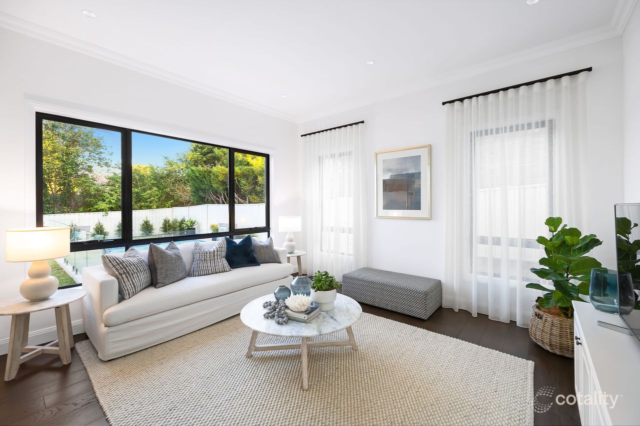 93 Warrimoo Ave, St Ives Chase, NSW 2075