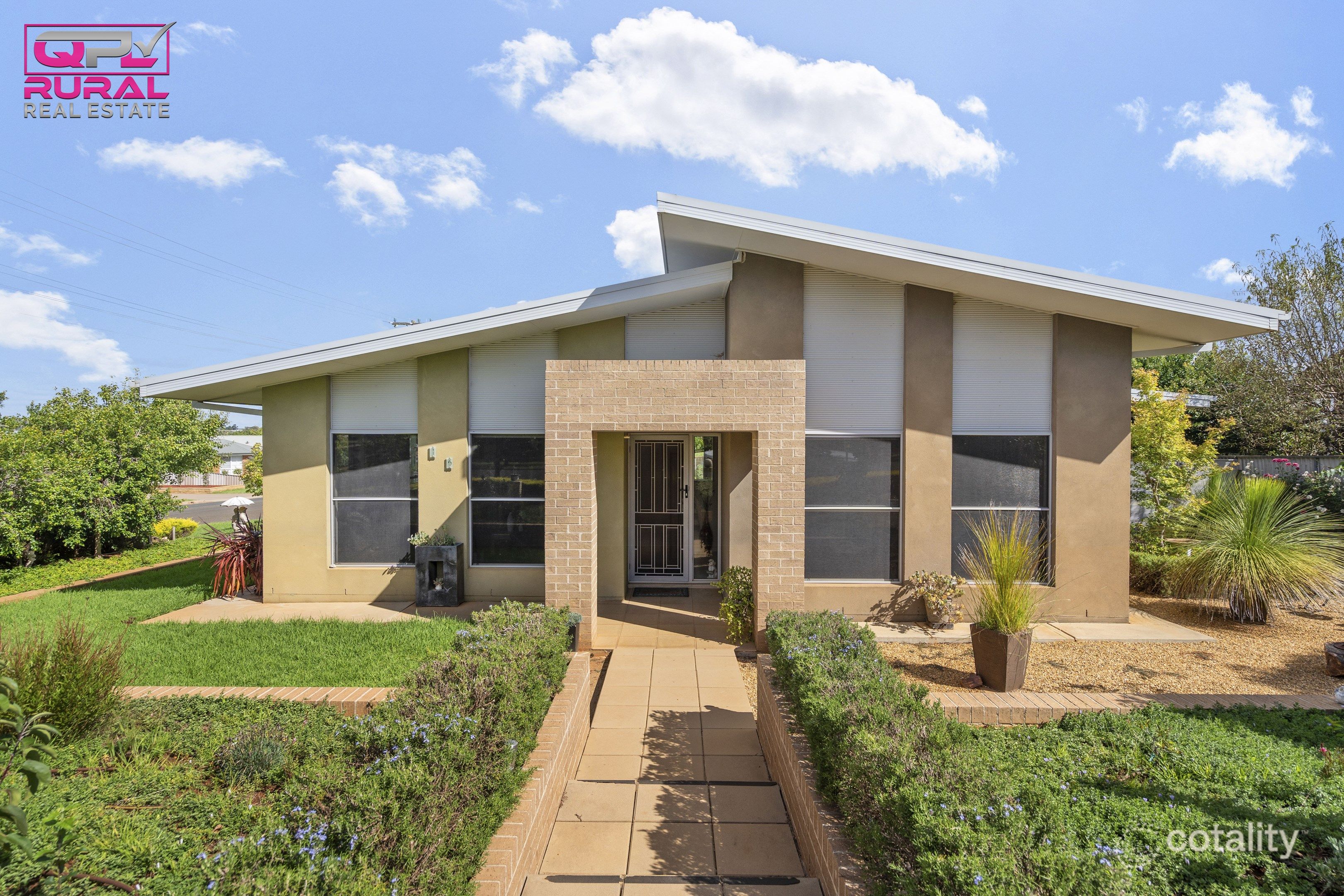 16 James St, Temora, NSW 2666