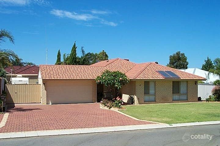 4 Wilmore Cl, Woodvale, WA 6026