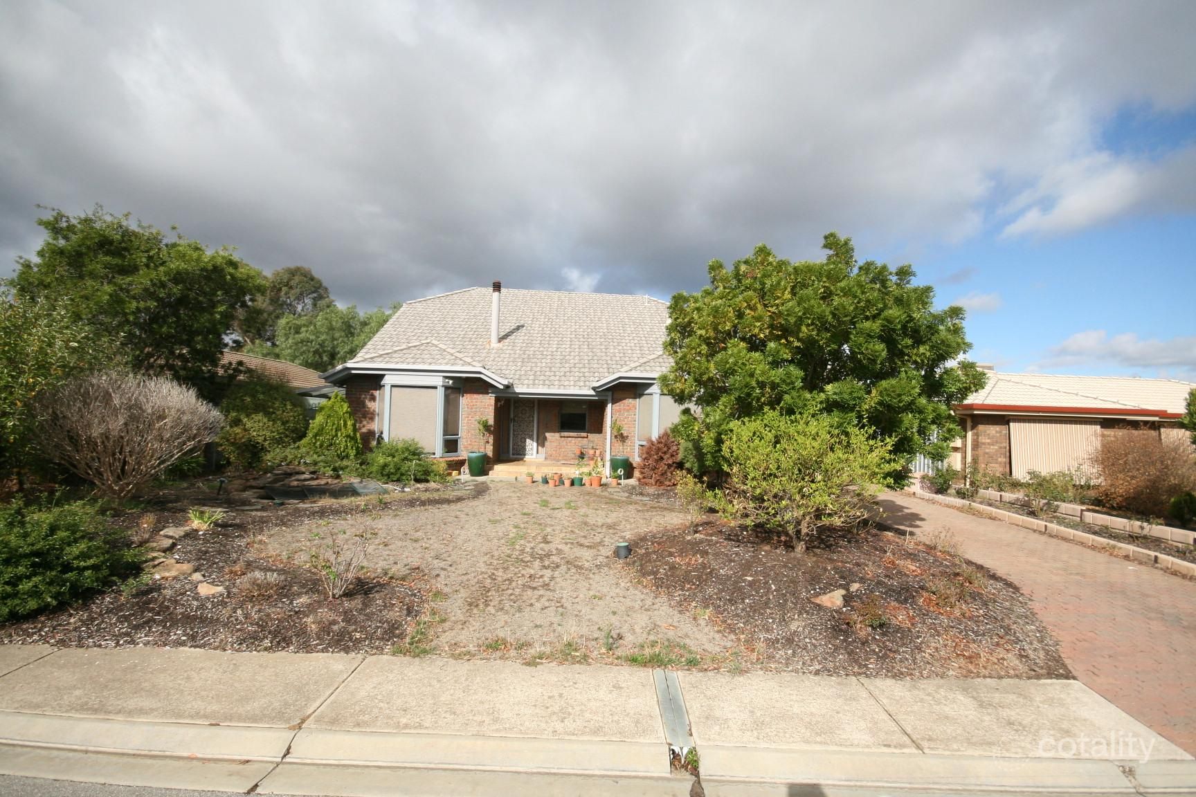 72 Delta Cres, Aberfoyle Park, SA 5159
