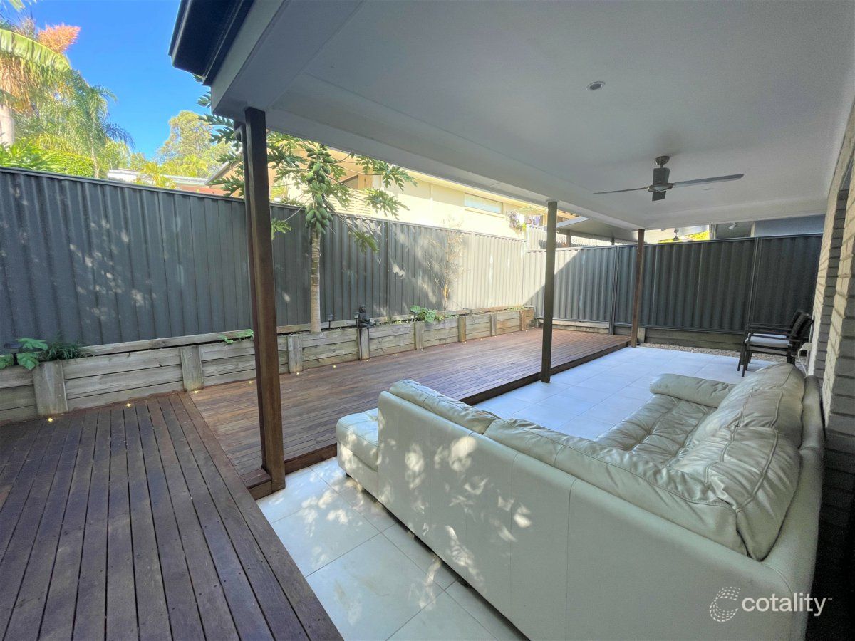 11 Cairngorm St, Carrara, QLD 4211