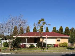 106 Melbourne Rd, St Johns Park, NSW 2176