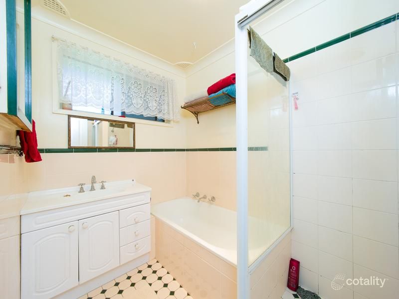 16 Avalon Rd, Springfield, NSW 2250