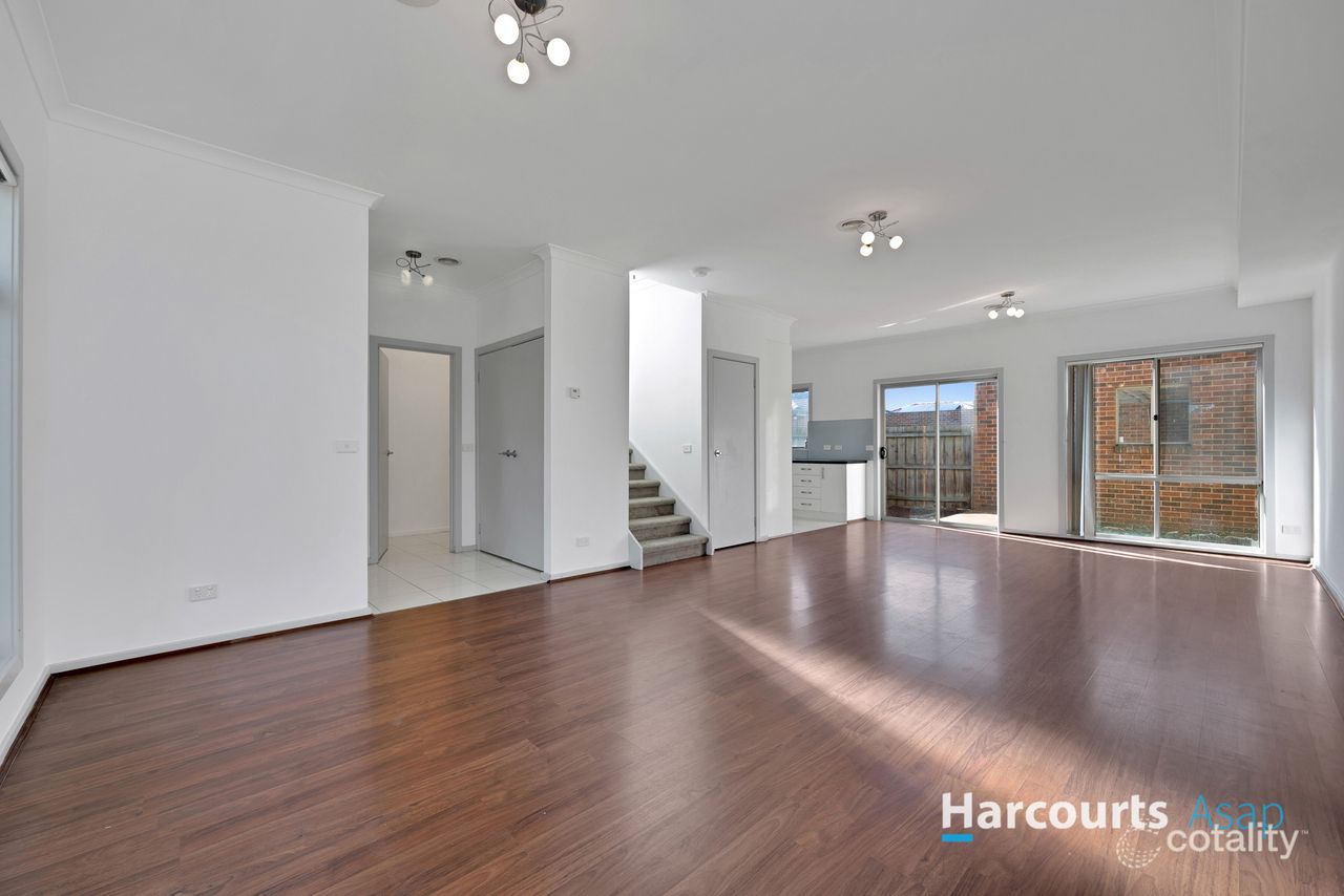 2/9-11 Orgill St, Dandenong, VIC 3175