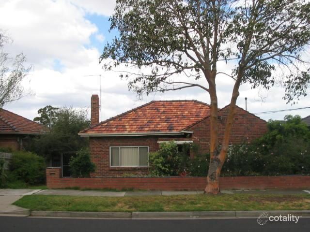 31 Balmoral Ave, Strathmore, VIC 3041