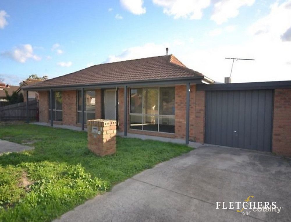11 Arnott St, Cranbourne North, VIC 3977