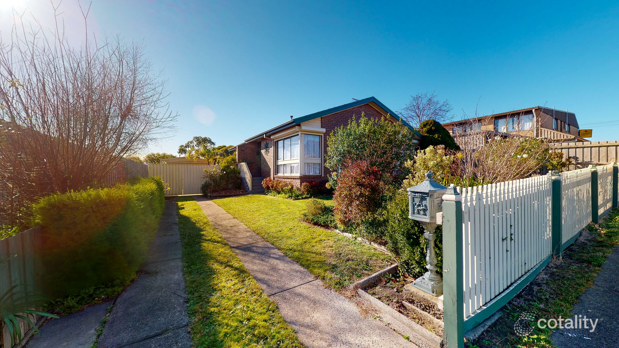 15 Gundaroo Pl, Churchill, VIC 3842
